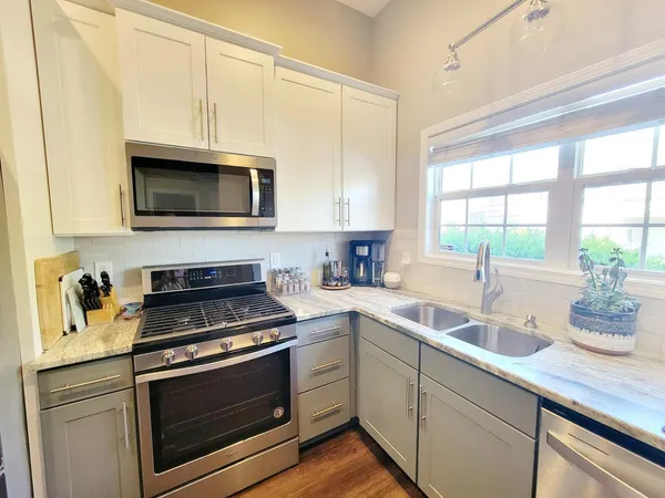 $2,100 | 4640 Centrebrook Circle, Raleigh, NC 27616