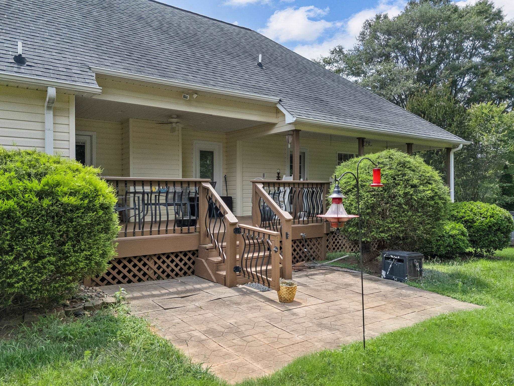 215 Spring Valley Road Inman, SC 29349 - Photo 35 of 41