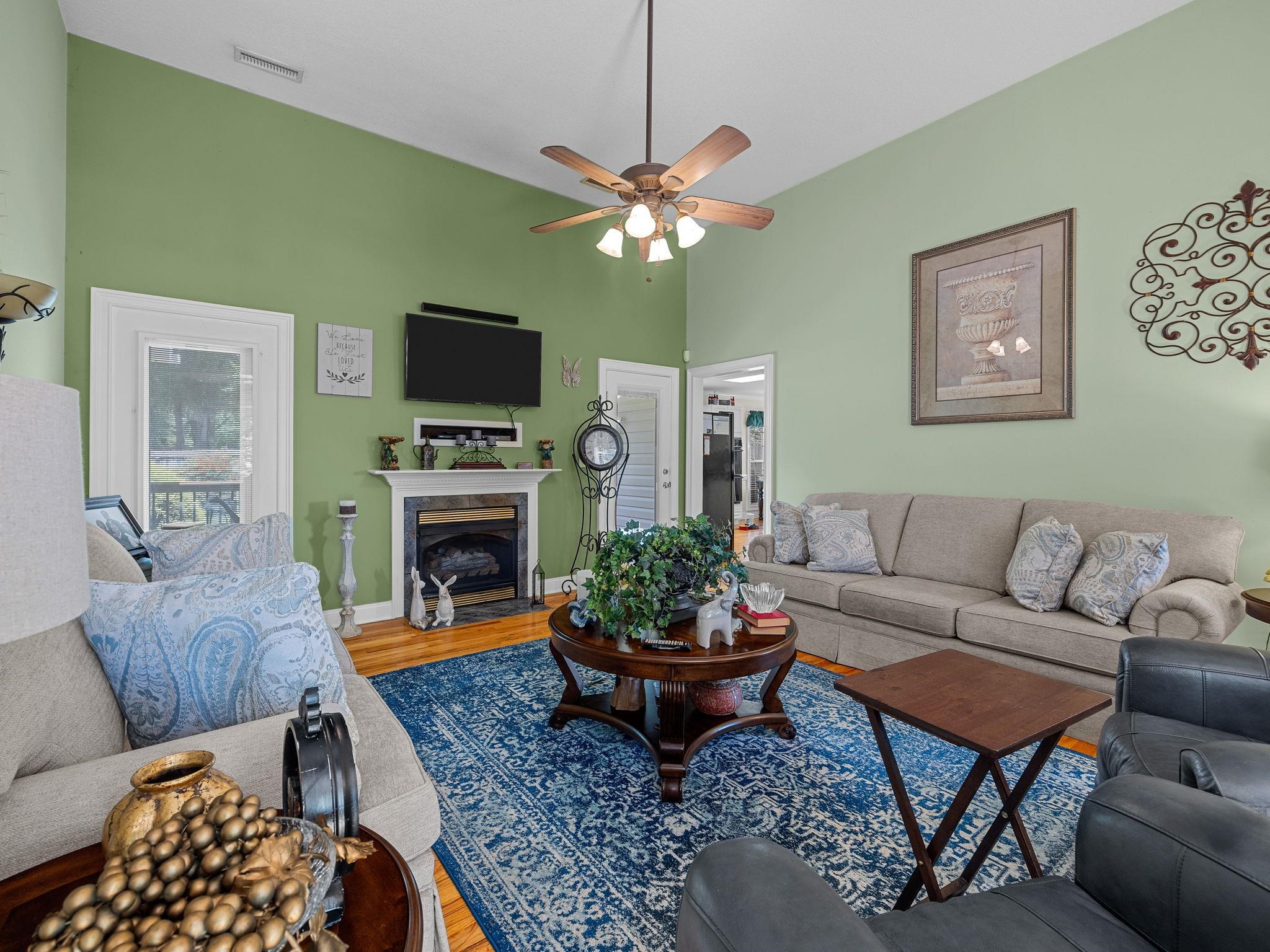 215 Spring Valley Road Inman, SC 29349 - Photo 7 of 41