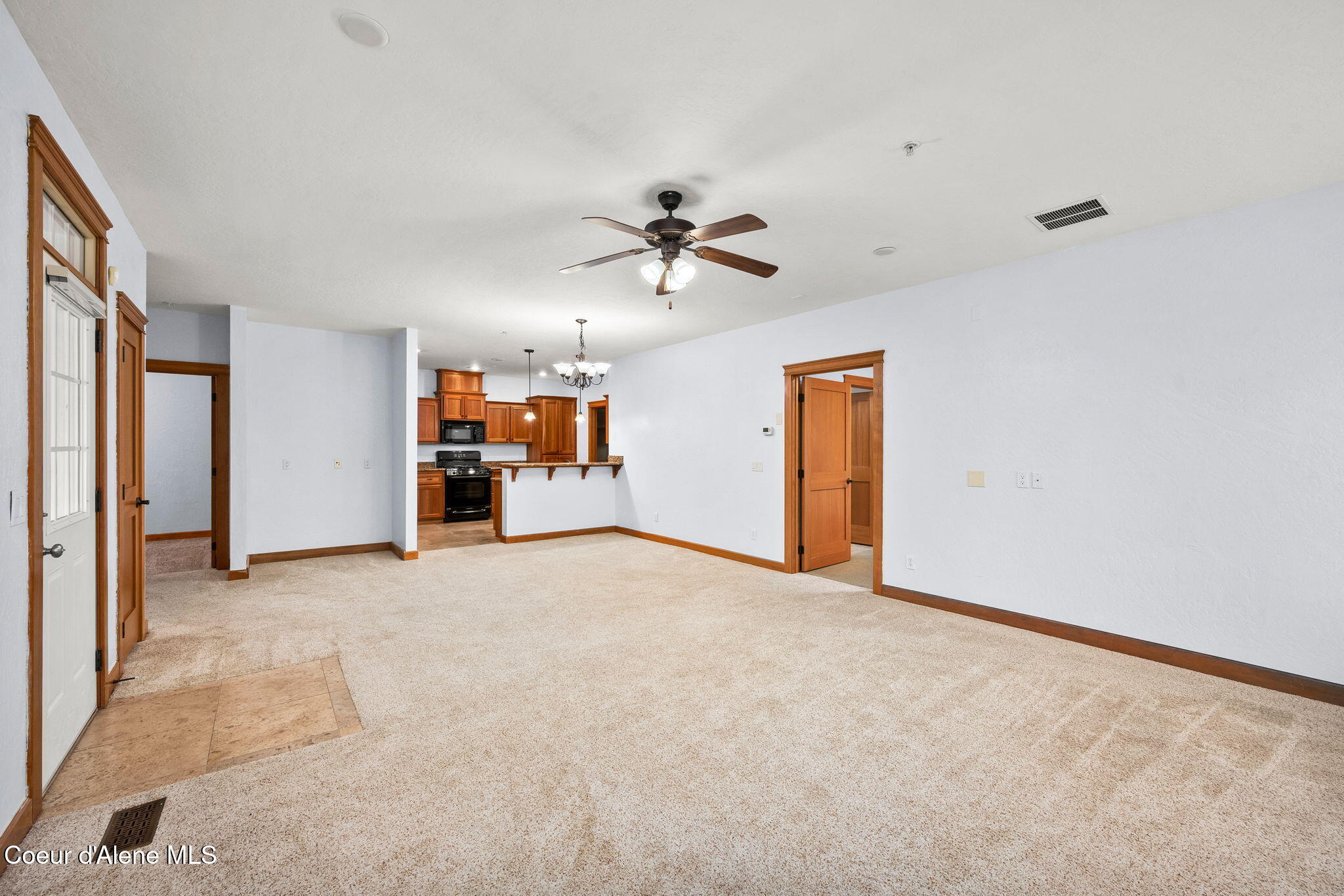 4444 Greenchain Loop, Unit 5 Coeur D'Alene, ID 83814 - Photo 11 of 53 28-web-or-mls-DSC_9844