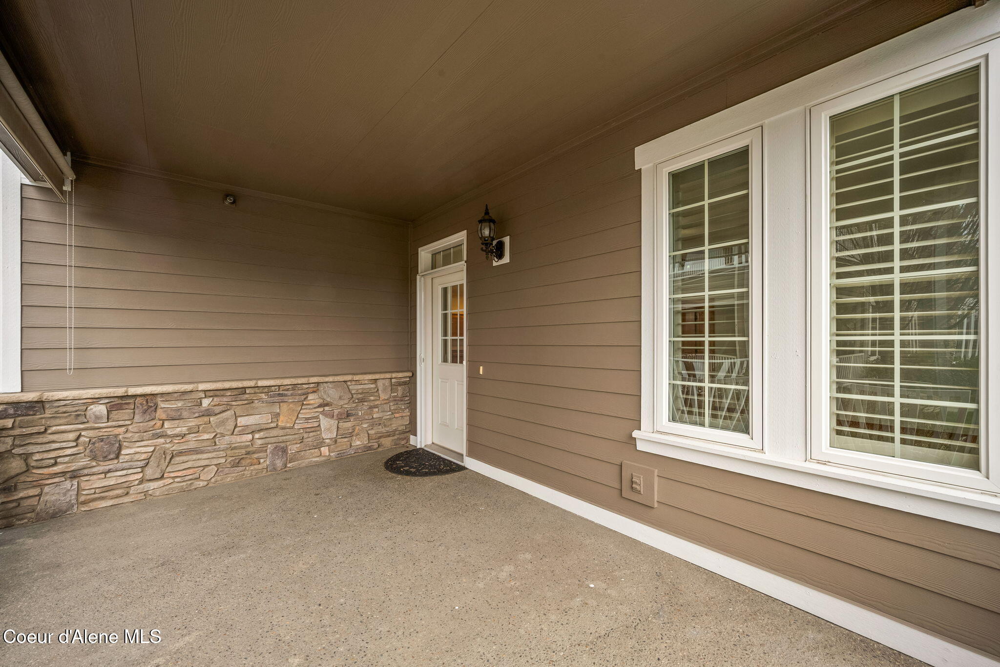 4444 Greenchain Loop, Unit 5 Coeur D'Alene, ID 83814 - Photo 4 of 53 19-web-or-mls-DSC_9803