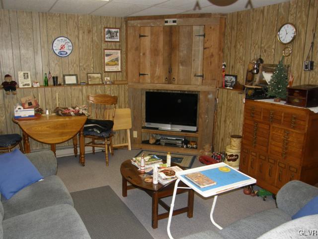 716 Lexington Road Nazareth, PA 18064 - Photo 7 of 9 Gallery Image 7