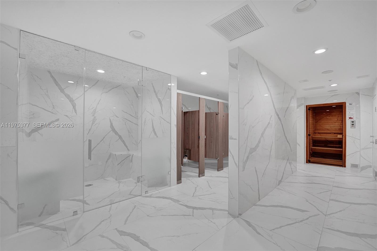 601 Northeast 36th Street, Unit 811 Miami, FL 33137 - Photo 18 of 34