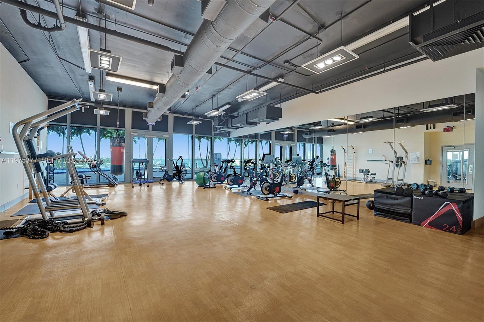 601 Northeast 36th Street, Unit 811 Miami, FL 33137 - Photo 33 of 34