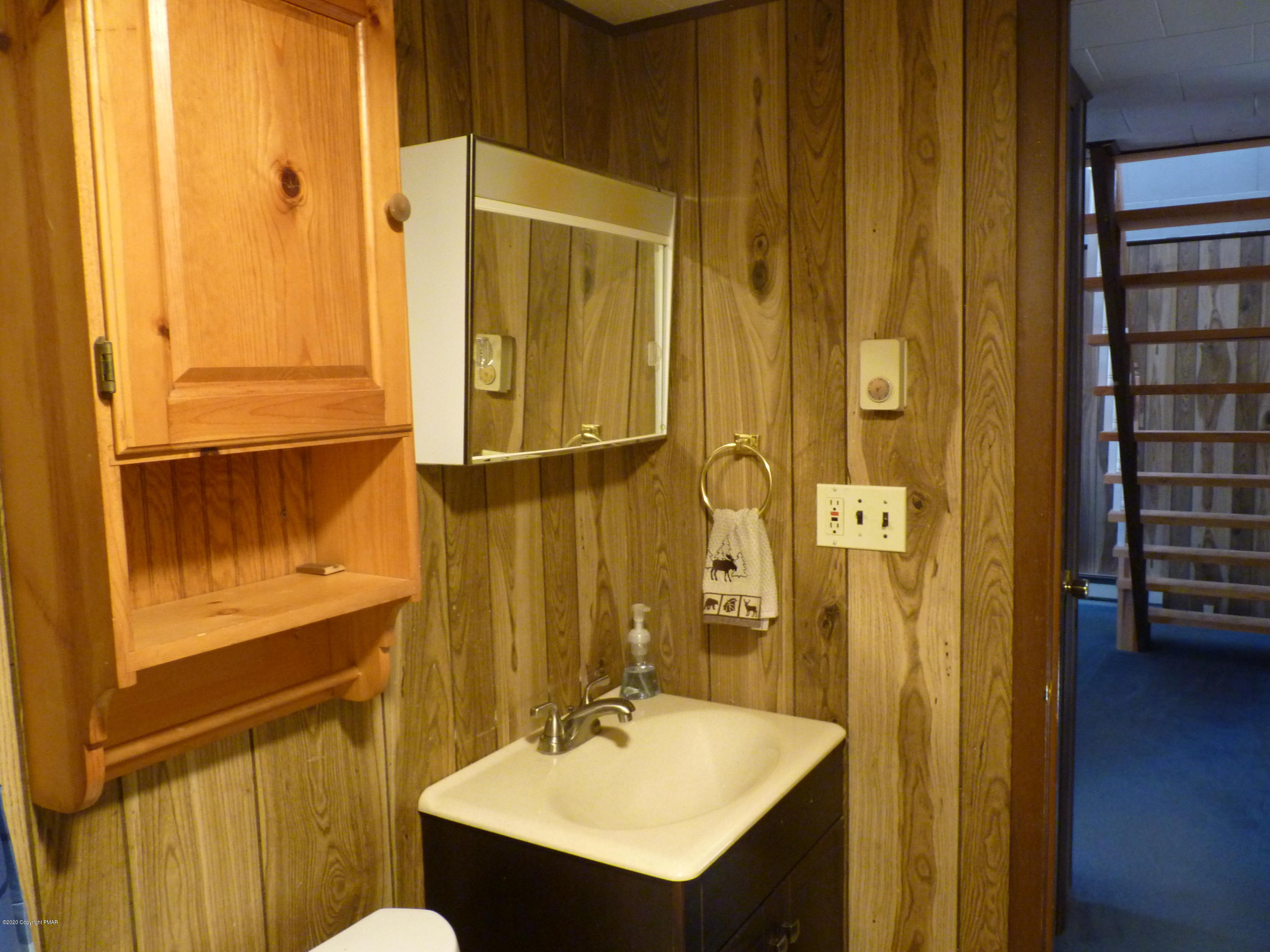 1146 Boulder Road Blakeslee, PA 18610 - Photo 12 of 23 P1120766