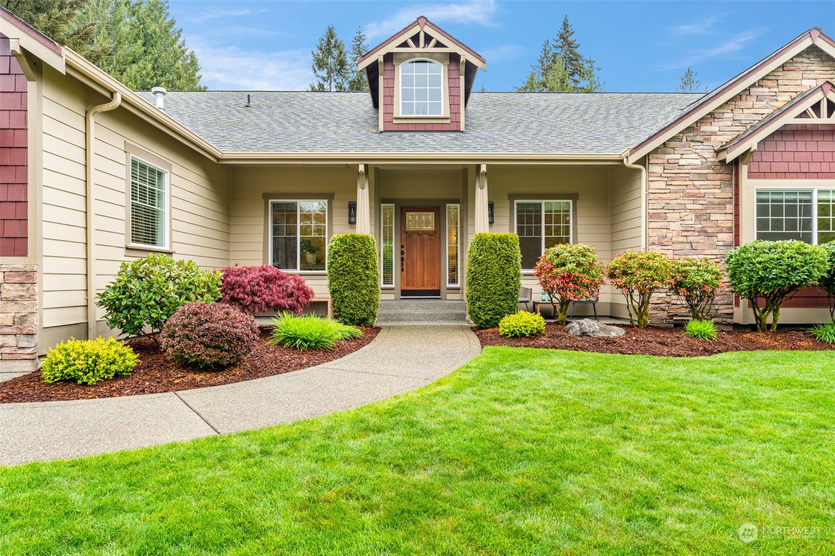 8617 Fox Ridge Lane Southeast Olympia, WA 98513 - Photo 3 of 40 Gallery Image 3
