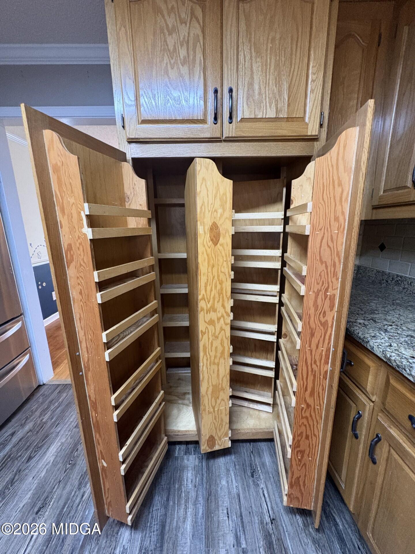 5081 Marshall Mill Road Lizella, GA 31052 - Photo 15 of 39 Pantry2