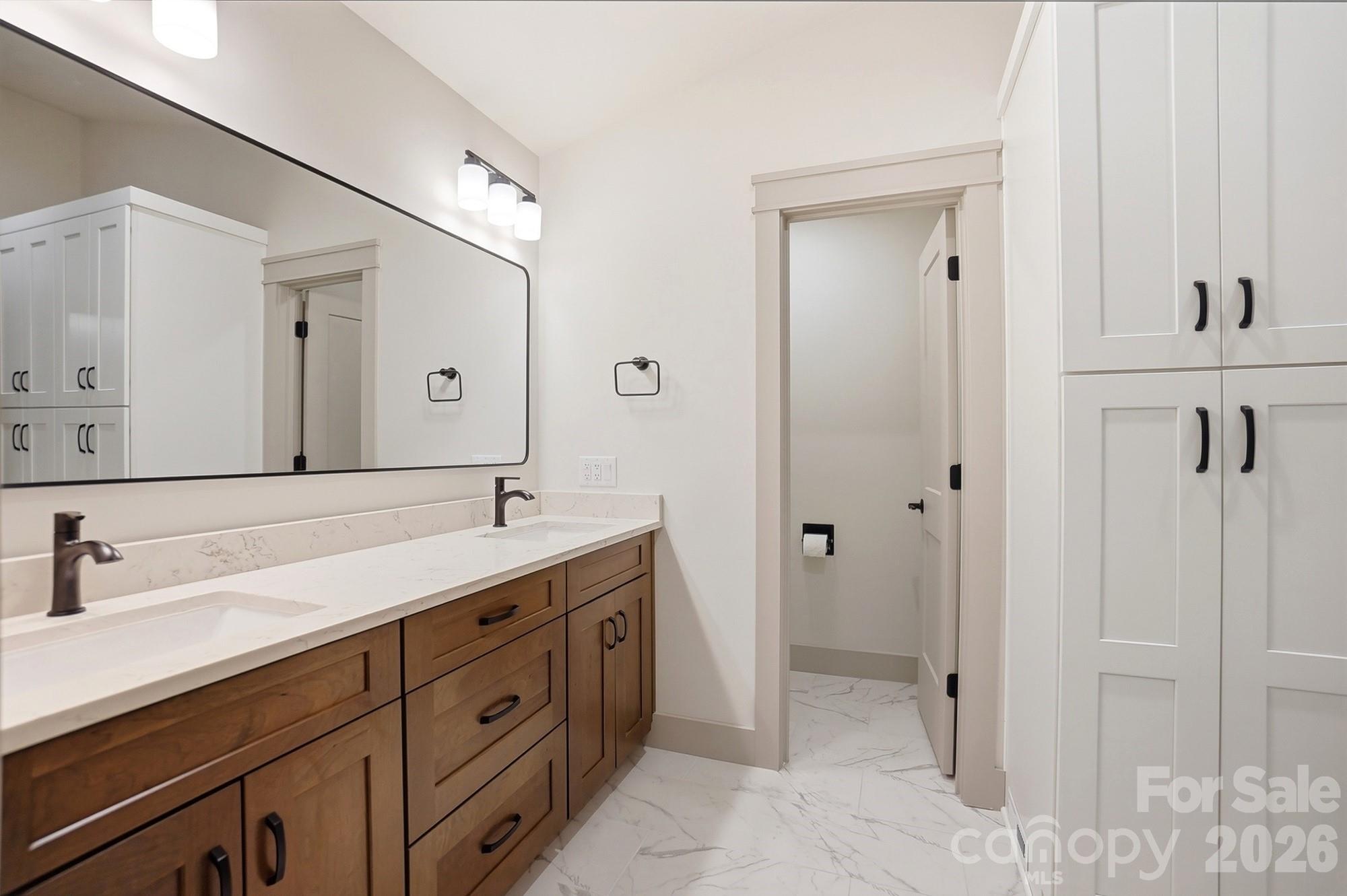 14428 Harbor Estate Road Charlotte, NC 28278 - Photo 24 of 47 Gallery Image 24