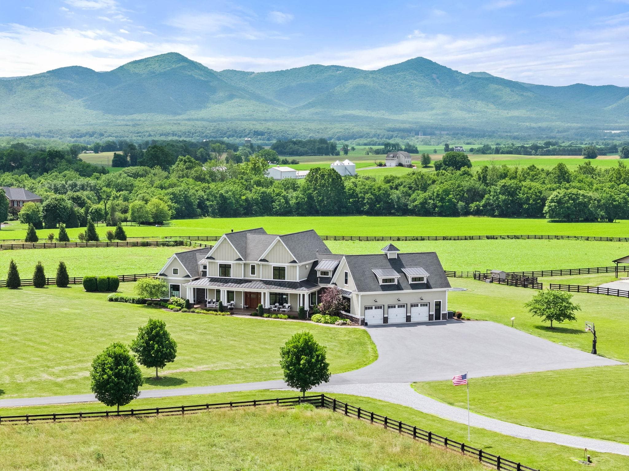 1614 Three Springs Road McGaheysville, VA 22840 - Photo 70 of 75 a view of an house with a garden