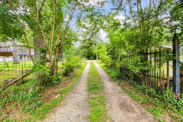 $240,000 | 25019 West Holly Lane, Splendora, TX 77372