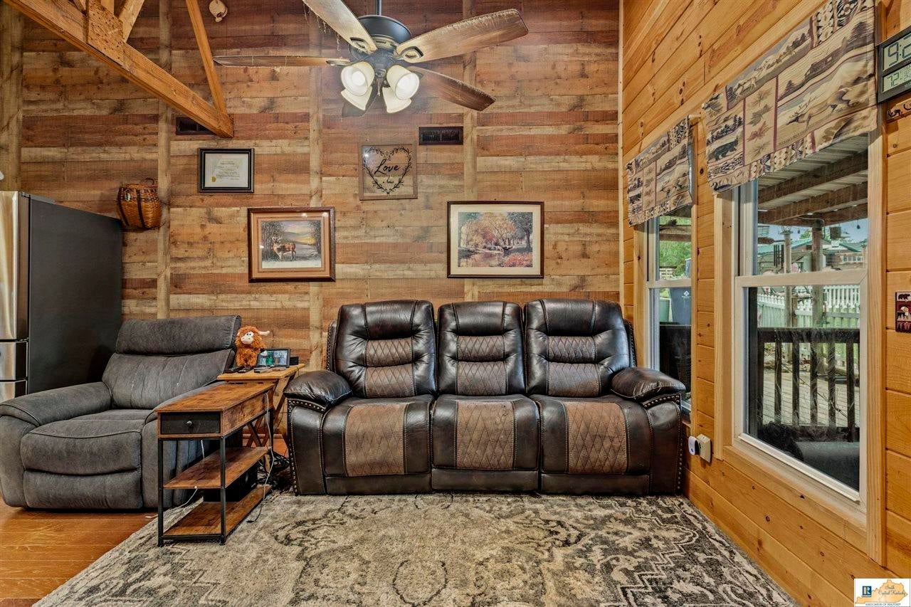 3300 Wards Road Mount Sherman, KY 42764 - Photo 9 of 71 Gallery Image 9