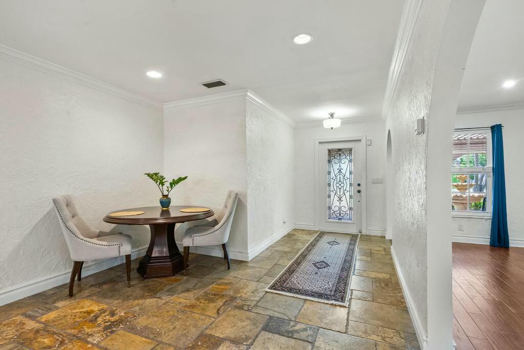815 Canary Walk Gulf Stream, FL 33483 - Photo 21 of 40 tempImageBIwb5U