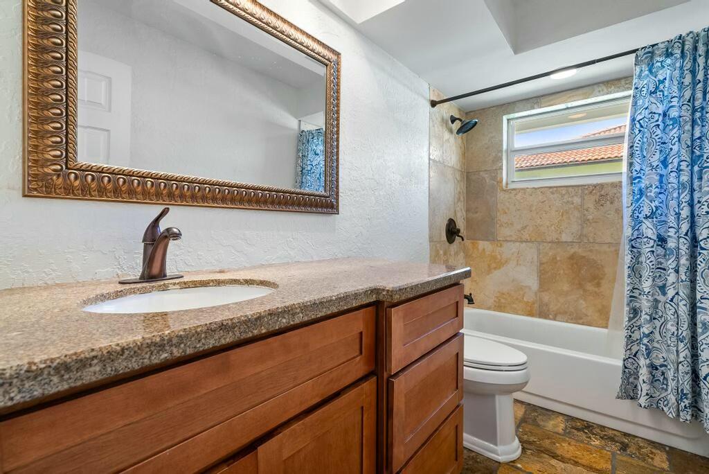 815 Canary Walk Gulf Stream, FL 33483 - Photo 26 of 40 tempImageYLmO4H