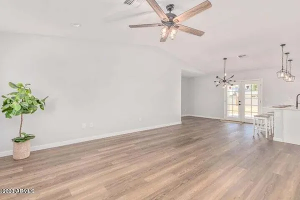 $2,995 | 1624 West Geneva Drive, Tempe, AZ 85282