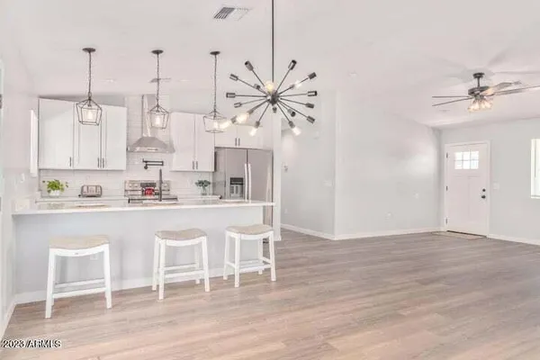 $2,995 | 1624 West Geneva Drive, Tempe, AZ 85282