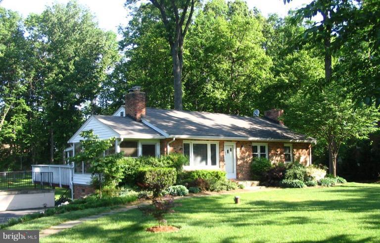 2222 Laurel Ridge Road Vienna, VA 22181 - Photo 1 of 24 Exterior (Main)