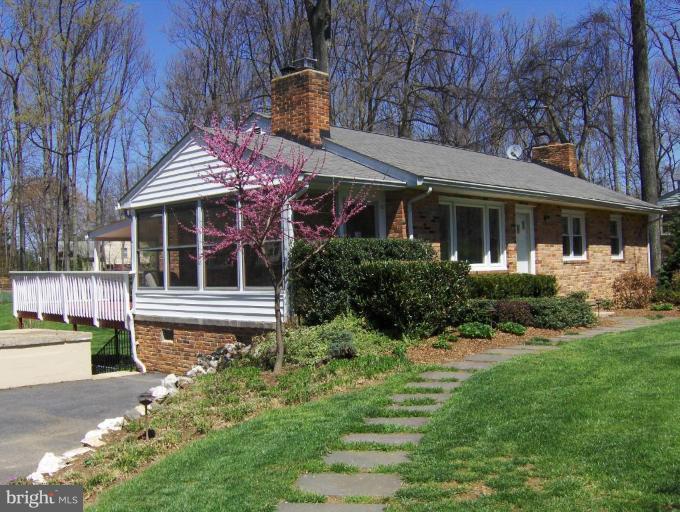 2222 Laurel Ridge Road Vienna, VA 22181 - Photo 20 of 24 Exterior #2