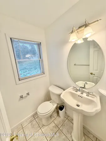 $568,000 | 100 Rabbit Run, Clarks Summit, PA 18411