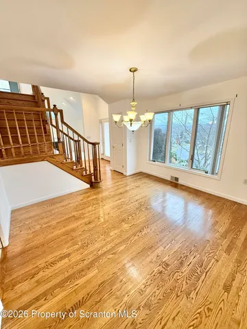 $589,000 | 100 Rabbit Run, Clarks Summit, PA 18411