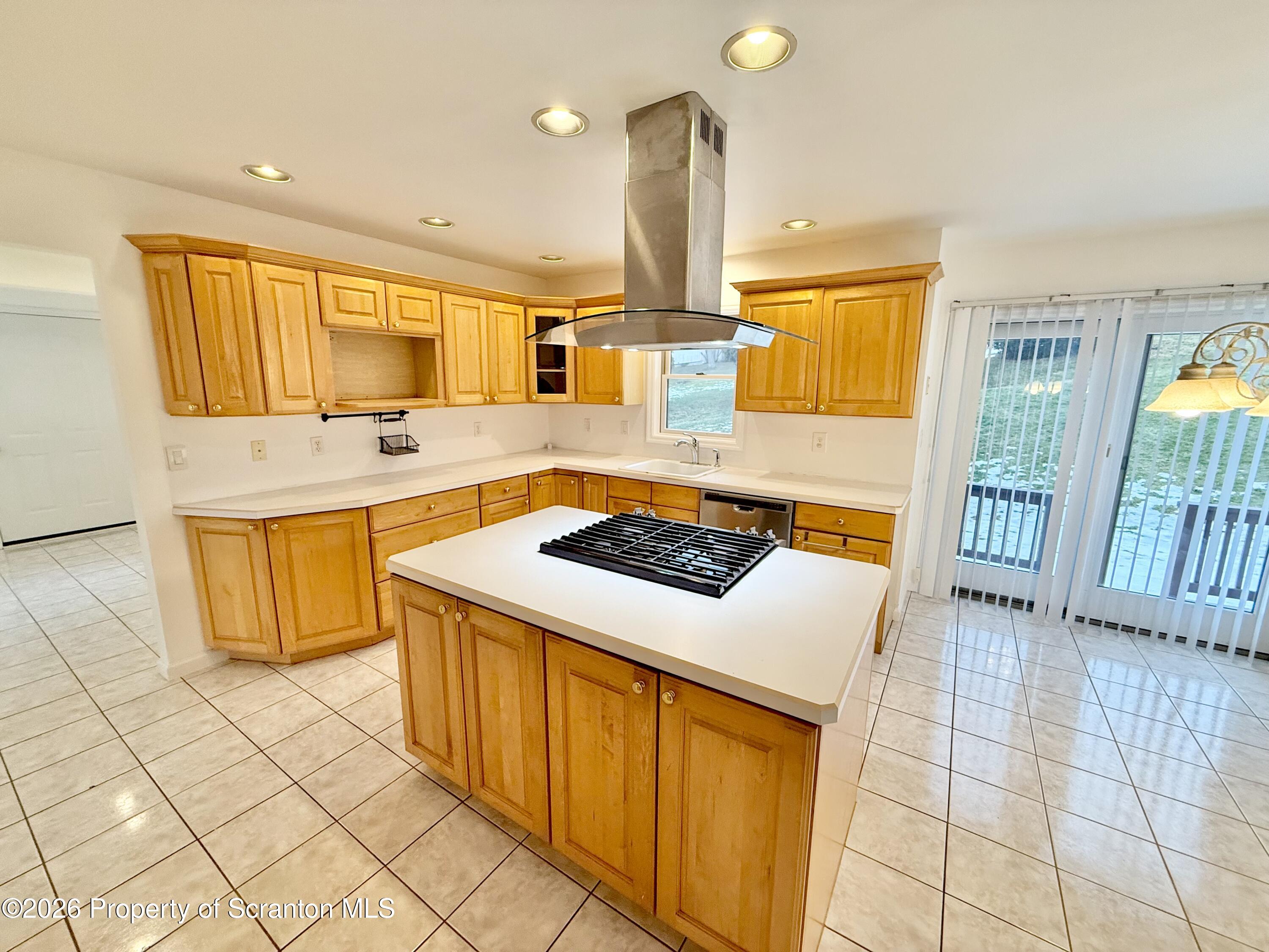 100 Rabbit Run Clarks Summit, PA 18411 - Photo 9 of 46 IMG_8939