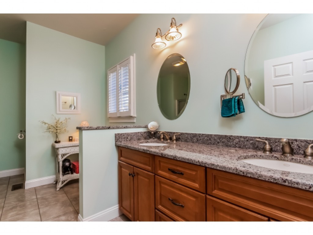 8 Harvest Road, Unit 8 Windham, NH 03087 - Photo 16 of 32