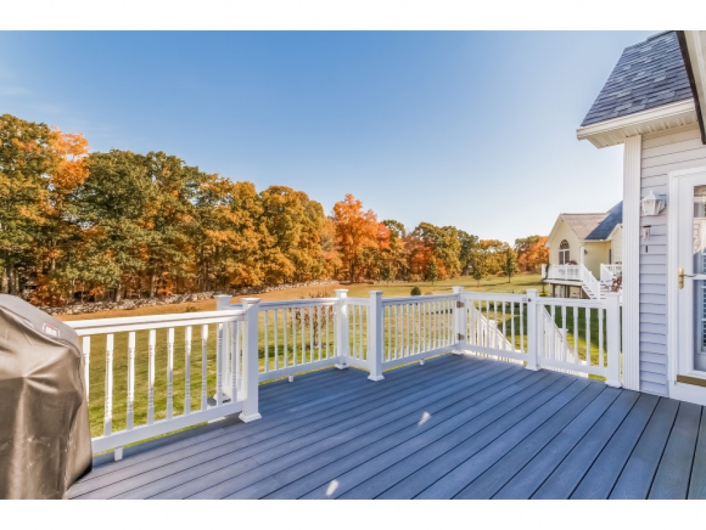8 Harvest Road, Unit 8 Windham, NH 03087 - Photo 27 of 32