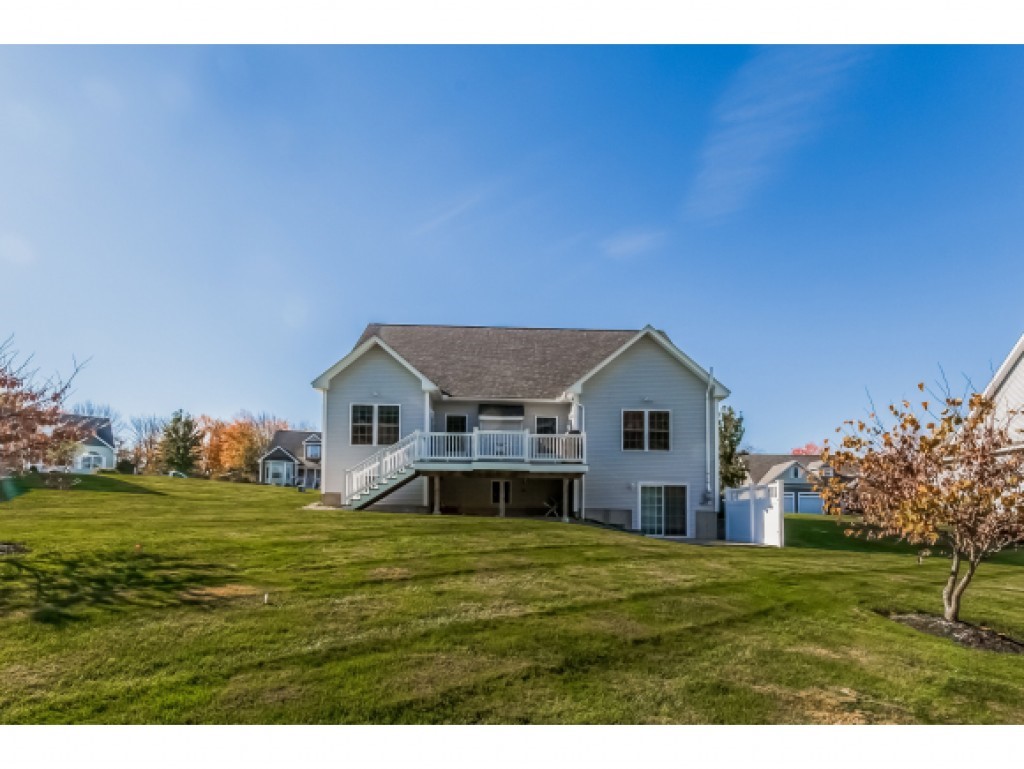 8 Harvest Road, Unit 8 Windham, NH 03087 - Photo 31 of 32