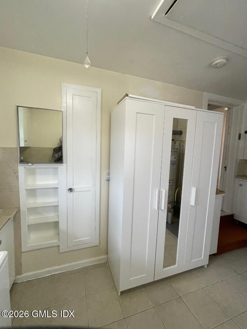 139 Havemeyer Place, Unit 2 Greenwich, CT 06830 - Photo 20 of 22 Utility room 2