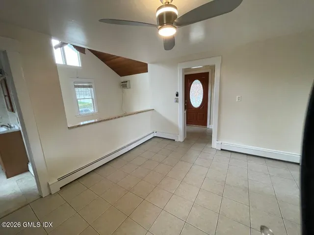 $3,500 | 139 Havemeyer Place, Unit 2, Greenwich, CT 06830