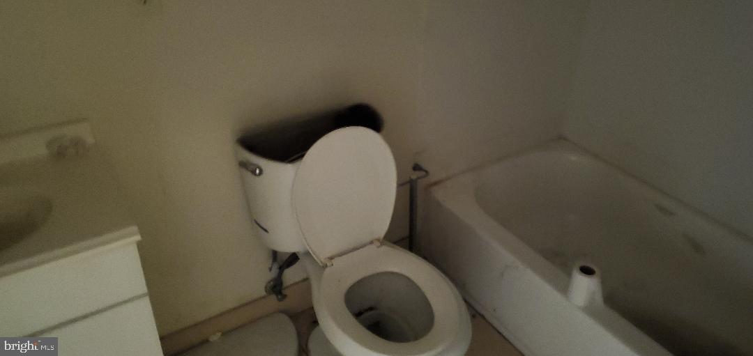 1013 Poplar Grove Street Baltimore, MD 21216 - Photo 12 of 20