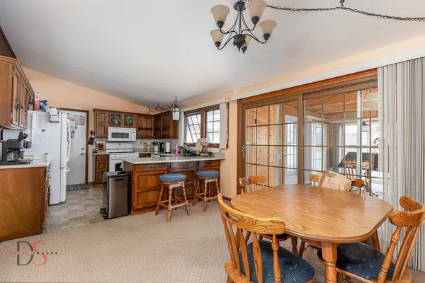 $250,000 | 1525 Clark Street, Ottawa, IL 61350