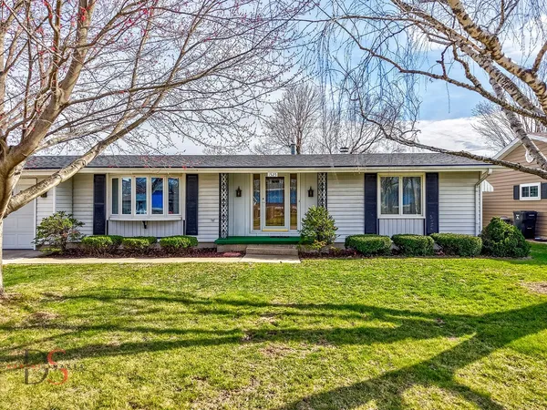 $250,000 | 1525 Clark Street, Ottawa, IL 61350