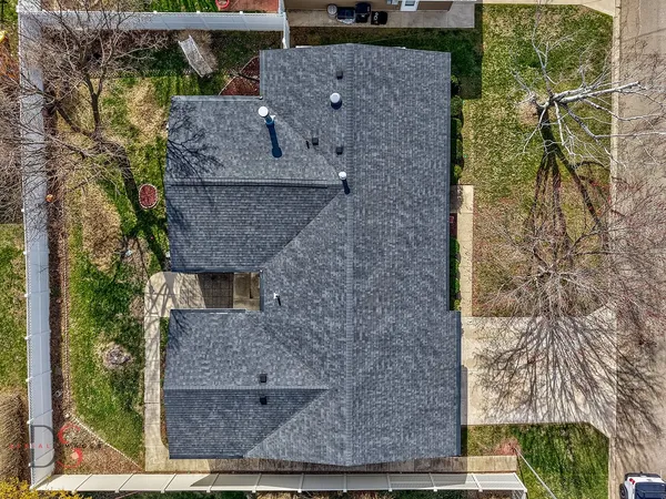 $250,000 | 1525 Clark Street, Ottawa, IL 61350