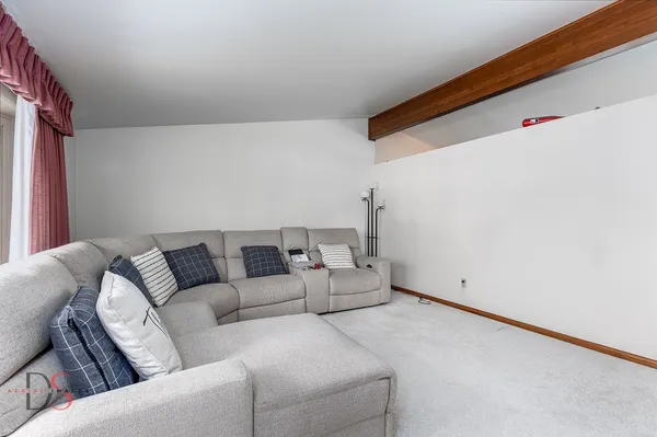 $250,000 | 1525 Clark Street, Ottawa, IL 61350