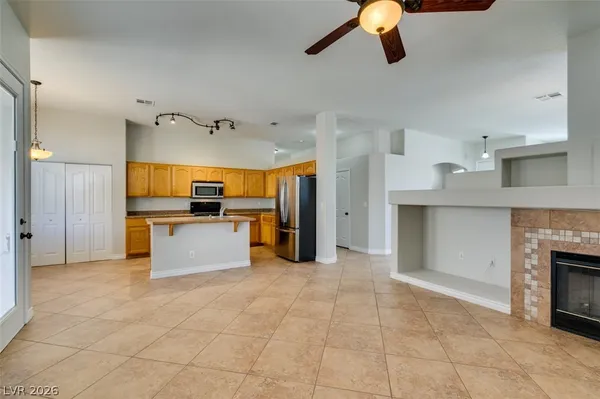 $2,550 | 1404 Pullman Pointe Court, Henderson, NV 89012