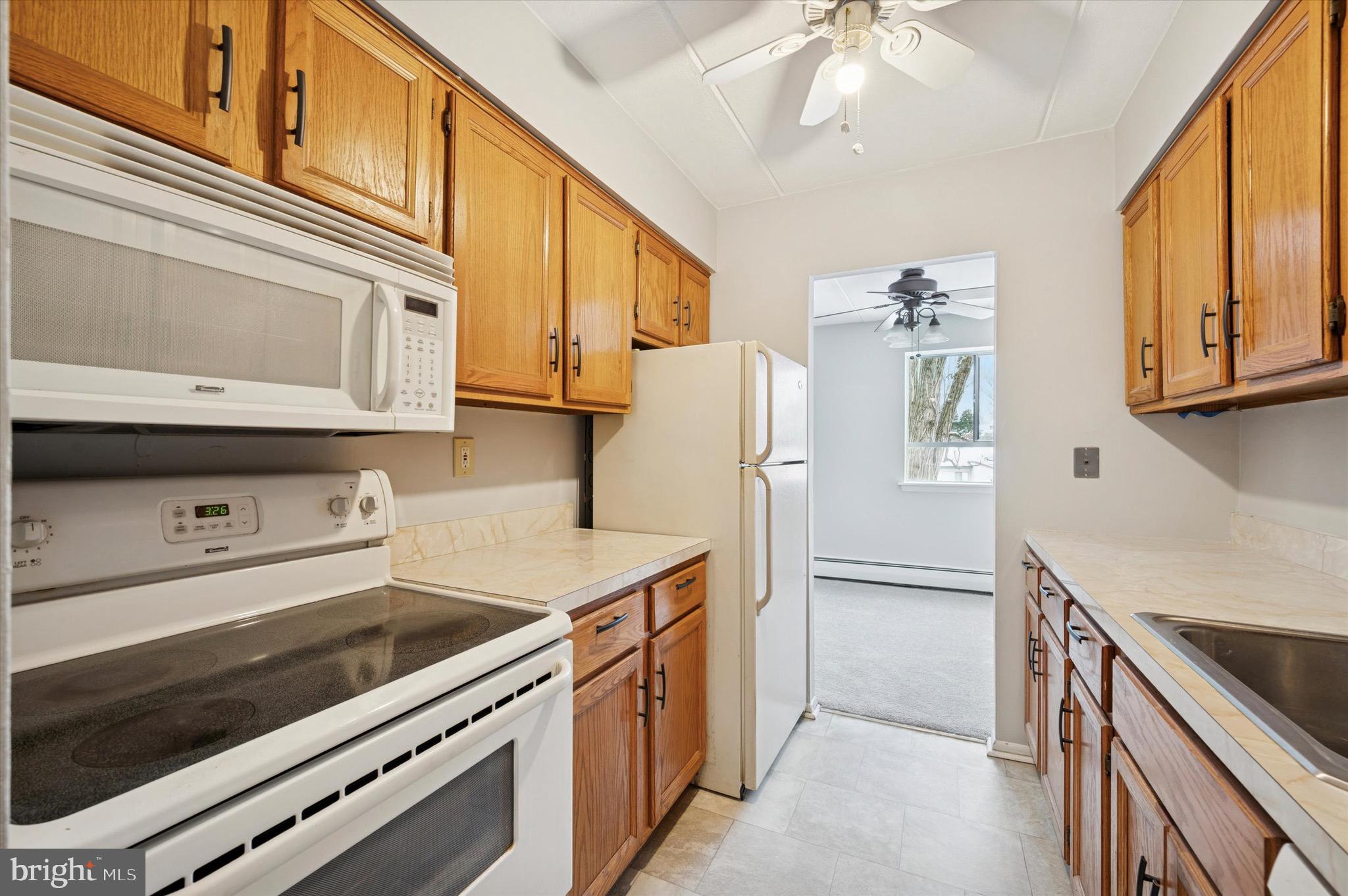 280 Bridgewater Road, Unit C7 Brookhaven, PA 19015 - Photo 11 of 20 Kitchen is ready for your special touches