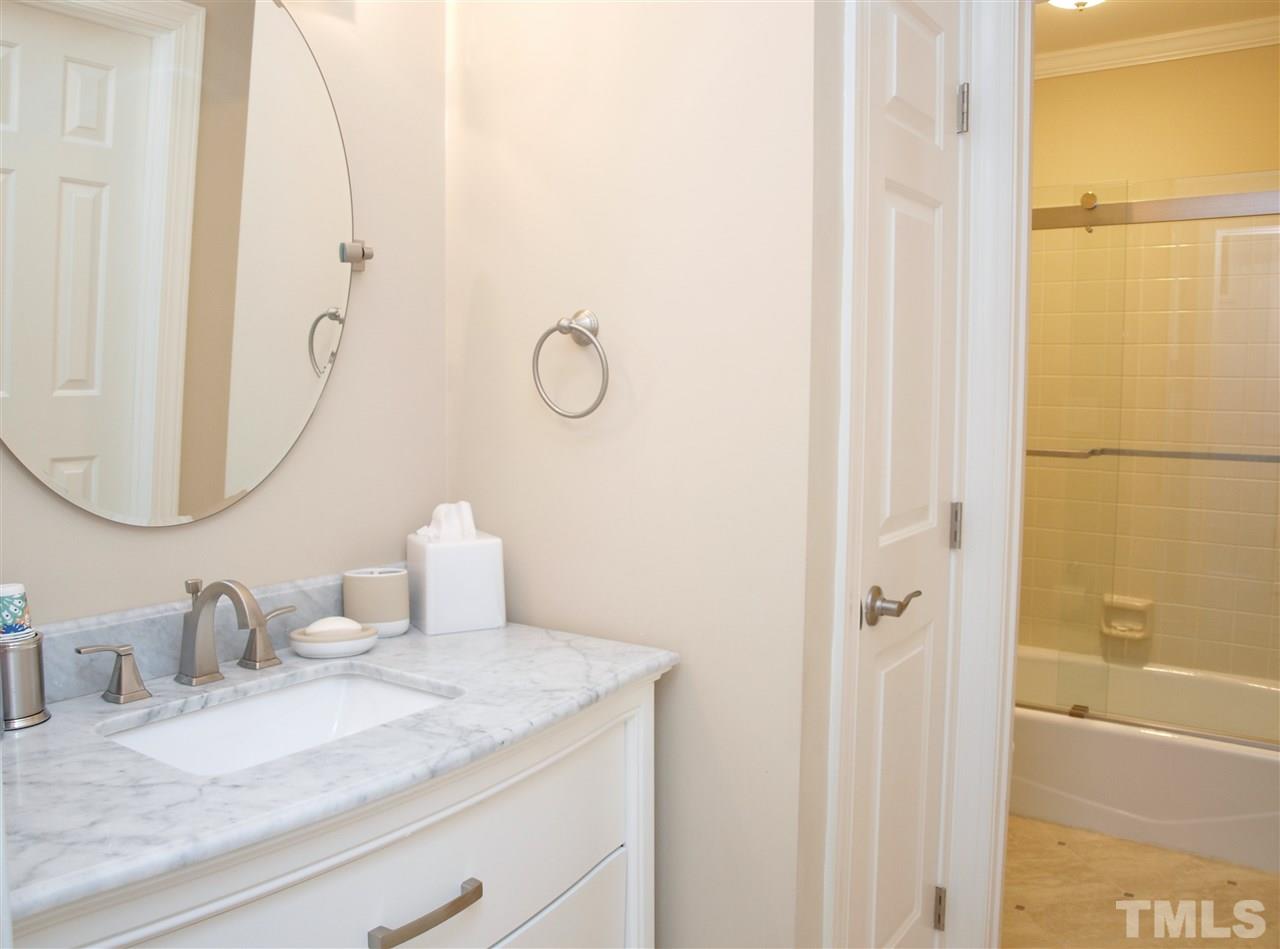 6009 Cobridge Square Raleigh, NC 27609 - Photo 14 of 20 Gallery Image 14