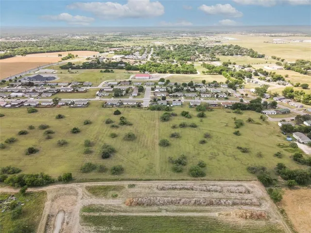 $7,000,000 | 2209 North Nolan River Road, Cleburne, TX 76033