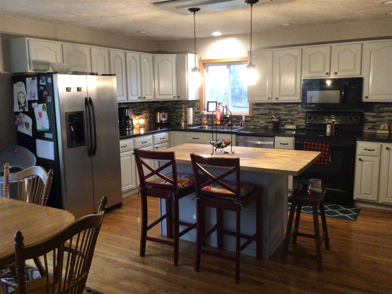 11157 South 33rd Road Cadillac, MI 49601 - Photo 4 of 22 1886852-4.JPG