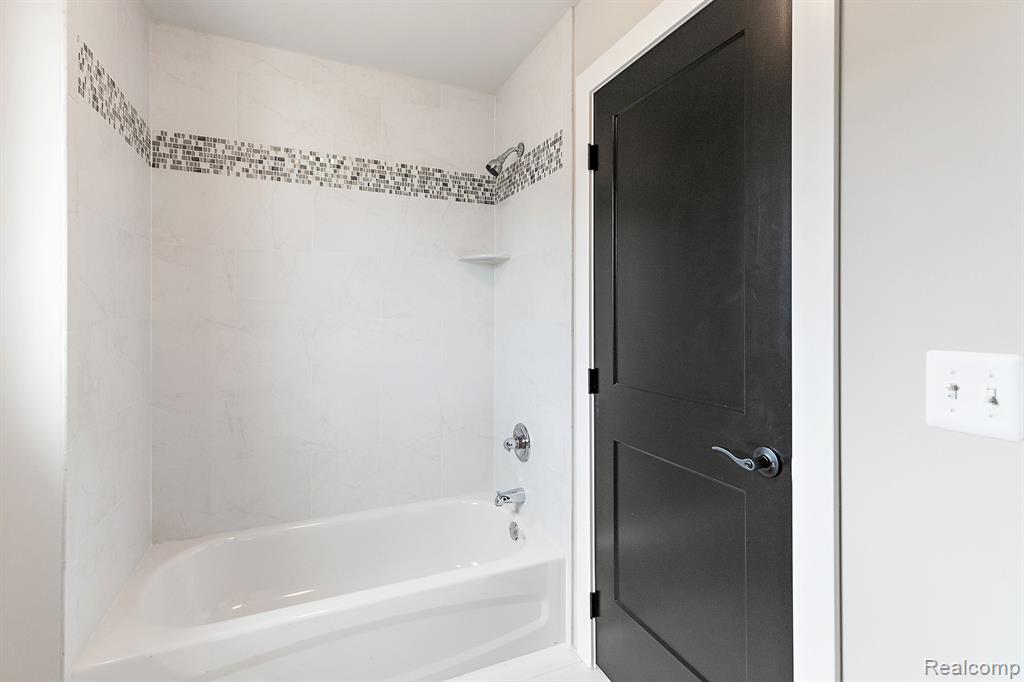45190 Twin Rivers Road Macomb, MI 48044 - Photo 47 of 56