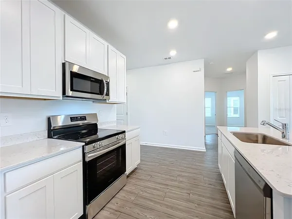 $2,000 | 4726 Southwest 83rd Loop, Ocala, FL 34476