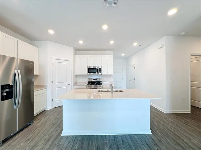 $2,500 | 4726 Southwest 83rd Loop, Ocala, FL 34476