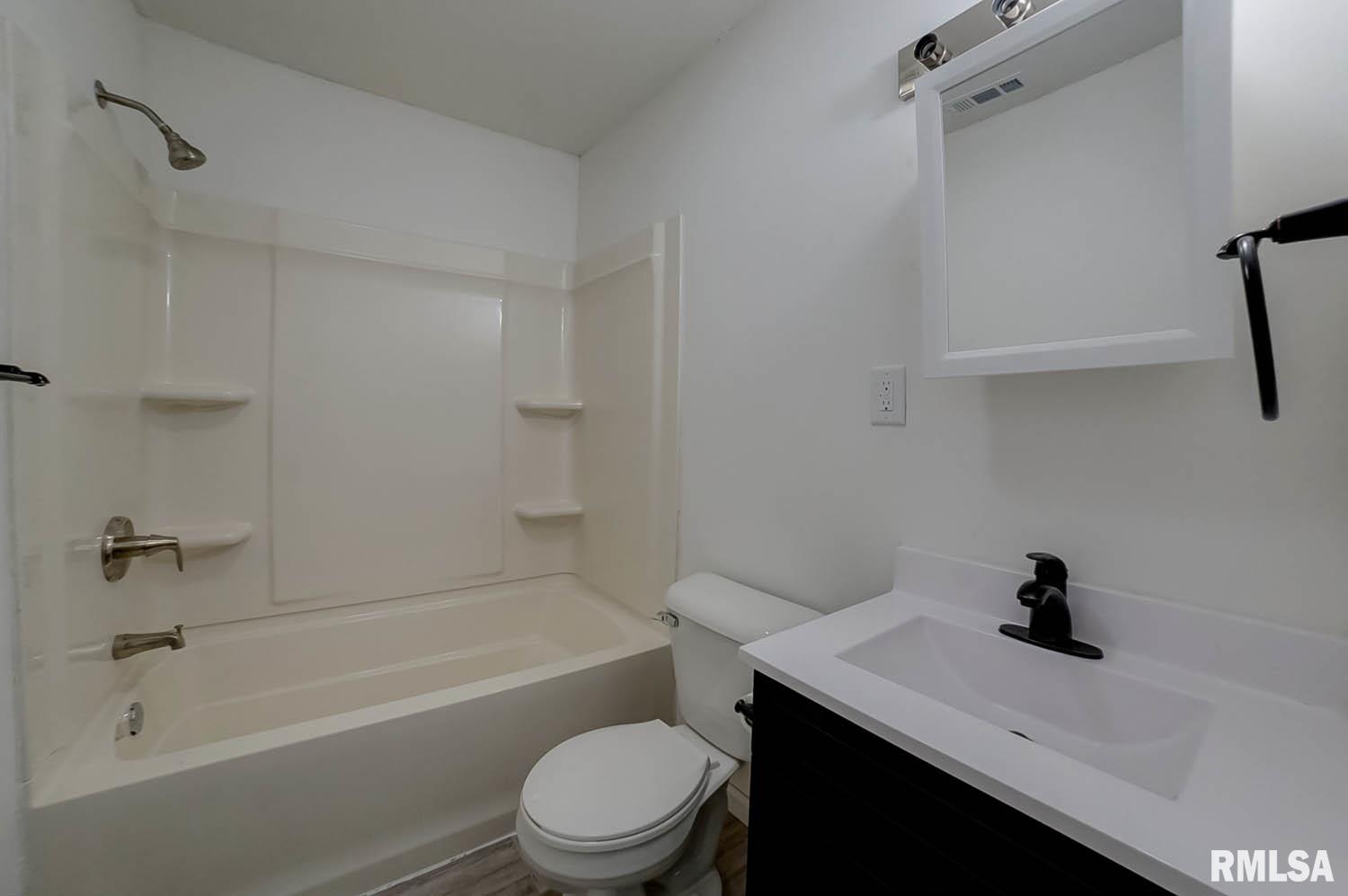 1125 North Wesley Street Springfield, IL 62702 - Photo 11 of 36