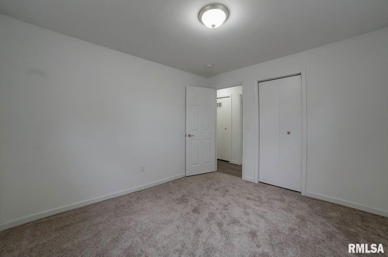 1125 North Wesley Street Springfield, IL 62702 - Photo 14 of 36
