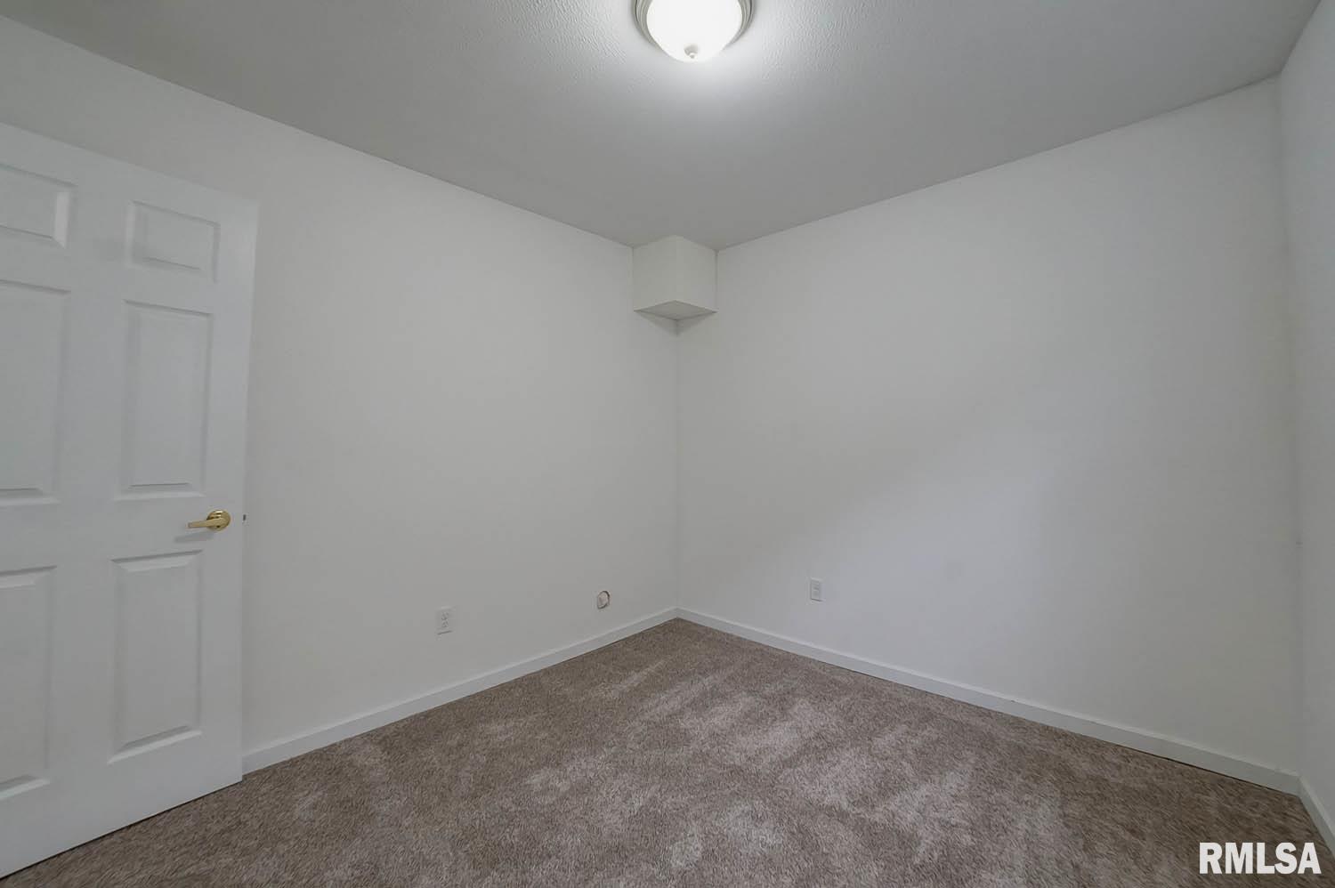 1125 North Wesley Street Springfield, IL 62702 - Photo 19 of 36