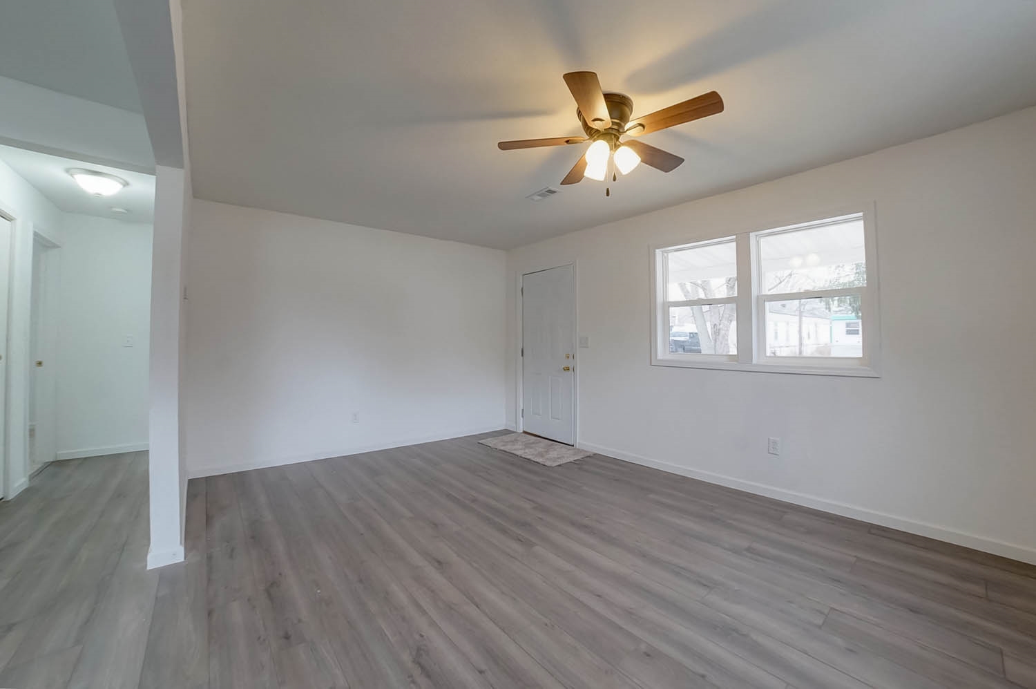 1125 North Wesley Street Springfield, IL 62702 - Photo 5 of 36