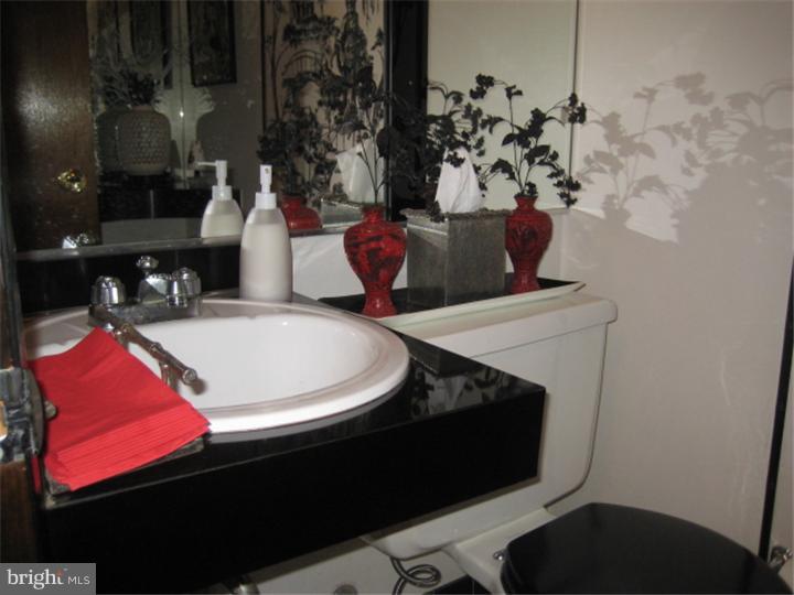 204 Moredun Road Philadelphia, PA 19115 - Photo 12 of 24 Half Bath
