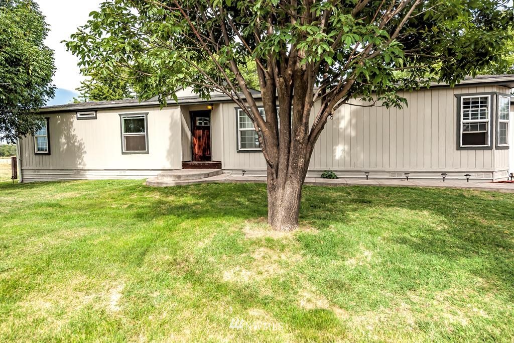 657 Beet Road Walla Walla, WA 99362 - Photo 1 of 31