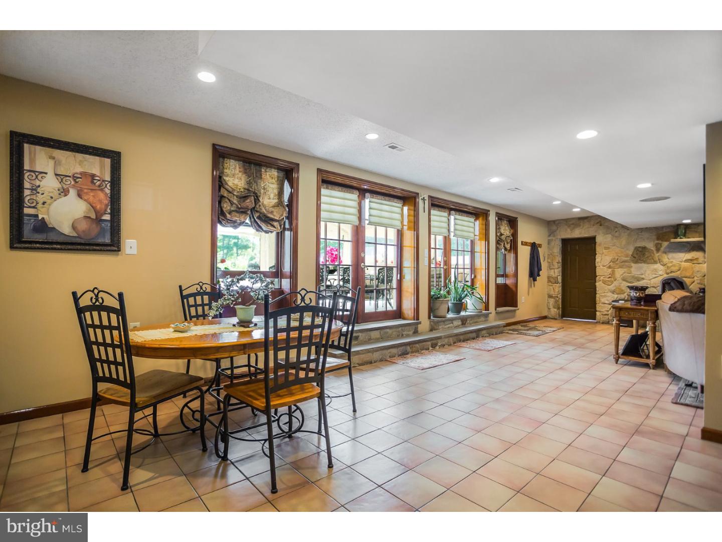 1215 Kay Drive West Cherry Hill, NJ 08034 - Photo 11 of 25