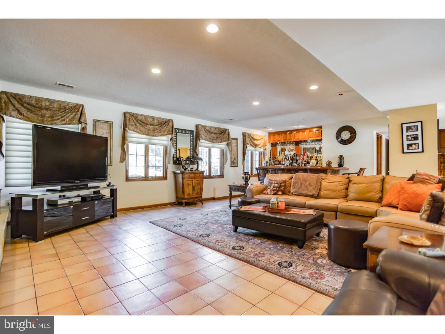 1215 Kay Drive West Cherry Hill, NJ 08034 - Photo 12 of 25